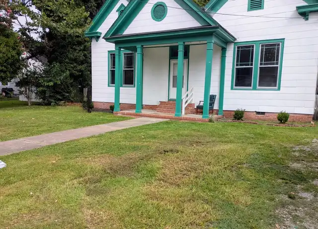 Property at 206 Jackson St W, Wilson, NC, 27893, 3 beds, 1 bath, [object Object]