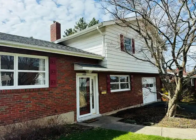 Property at 600 Redwood Ln, Vestal, NY, 13850, 3 beds, 1.5 baths, [object Object]