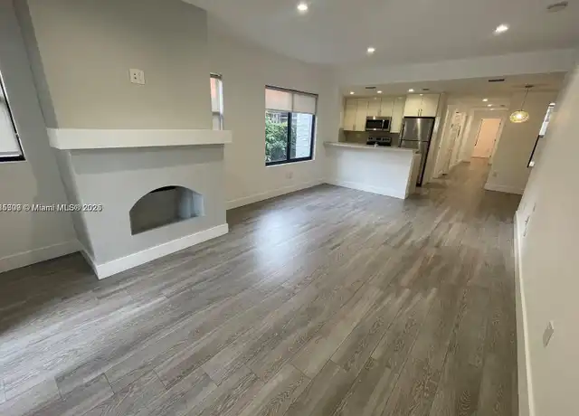 Property at 1637 SW 10th St Unit 4, Miami, FL, 33135, 2 beds, 1 bath, [object Object]