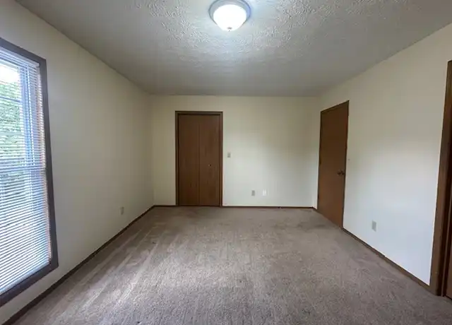 Property at 416 Seville Dr, Hurricane, WV, 25526, 3 beds, 1.5 baths, [object Object]