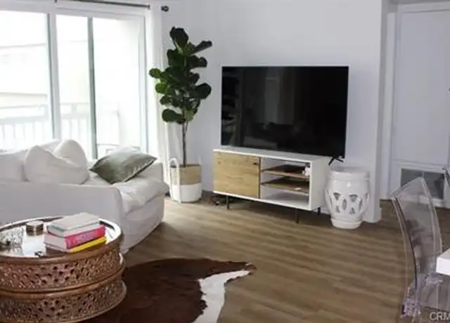 Property at 75 18th St, Hermosa Beach, CA, 90254, 2 beds, 2 baths, [object Object]
