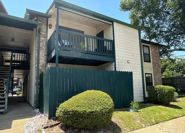Property at 2299 Scenic Hwy Unit C4, Pensacola, FL, 32503, 2 beds, 2 baths, [object Object]