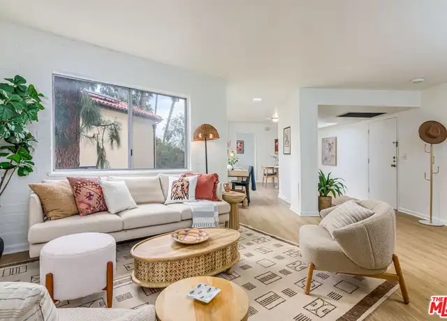 Property at 2260 N Cahuenga Blvd #305, Los Angeles, CA, 90068, 1 bed, 1 bath, [object Object]
