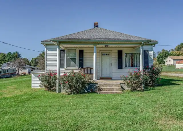Property at 4332 Old Mountain Rd NE, Roanoke, VA, 24019, 2 beds, 1 bath, [object Object]