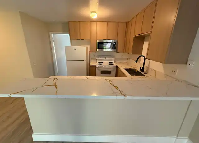 Property at 4122 Marlborough Ave Unit 4122-08, San Diego, CA, 92105, 1 bed, 1 bath, [object Object]