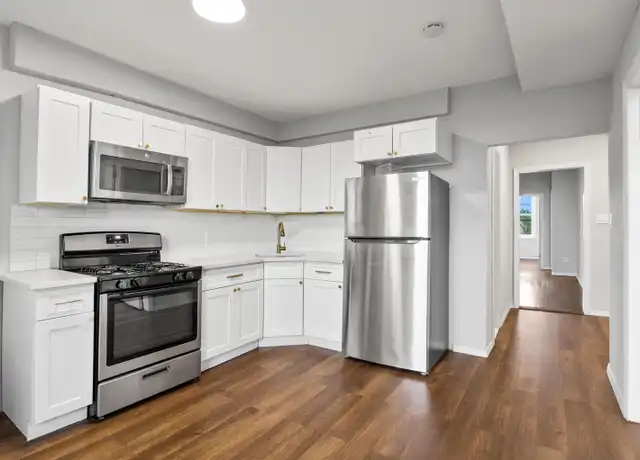 Property at 1102 Avenue C Unit 3, Bayonne, NJ, 07002, 3 beds, 1 bath, [object Object]