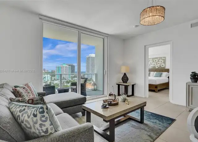 Property at 401 N Birch Rd #1113, Fort Lauderdale, FL, 33304, 1 bed, 1 bath, [object Object]