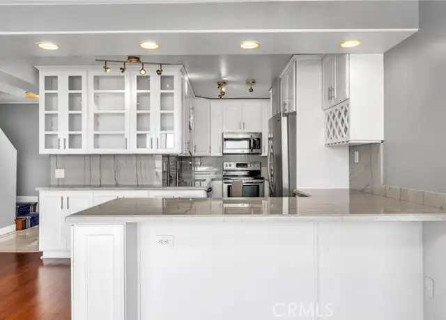 Property at 531 Esplanade #511, Redondo Beach, CA, 90277, 2 beds, 2.5 baths, [object Object]
