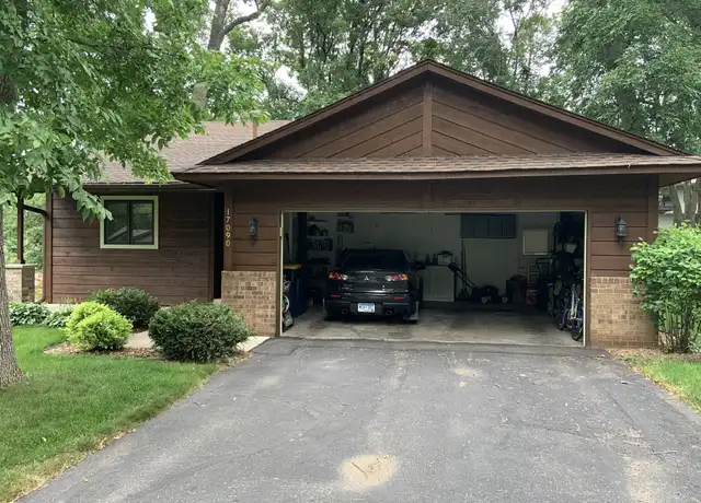 Property at 17090 Grenadier Ave, Lakeville, MN, 55044, 4 beds, 2 baths, [object Object]