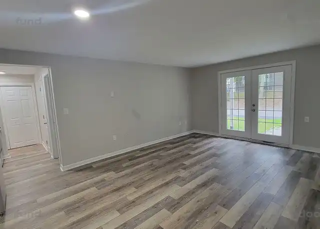 Property at 180 Columbus St #1, Fitchburg, MA, 01420, 1 bed, 1 bath, [object Object]