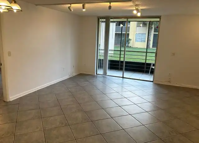 Property at 3195 Foxcroft Rd Unit F1114, Hollywood, FL, 33025, 2 beds, 2 baths, [object Object]