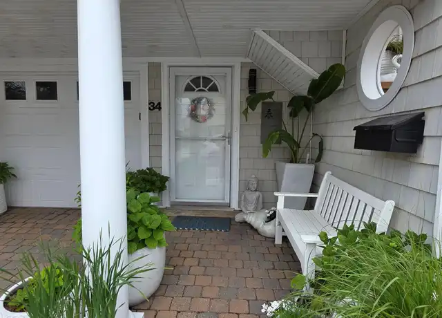 Property at 34 Trenton Ave, East Atlantic Beach, NY, 11561, 2 beds, 1 bath, [object Object]