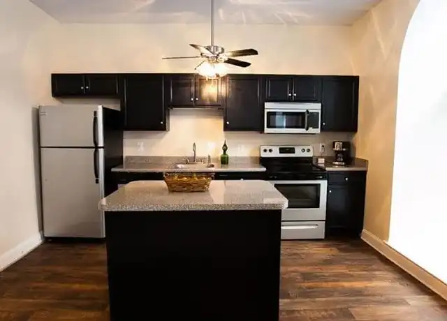 Property at CECIL APARTMENTS - 1123 N Eutaw St, Baltimore, MD, 21201, 2 beds, 1 bath, [object Object]
