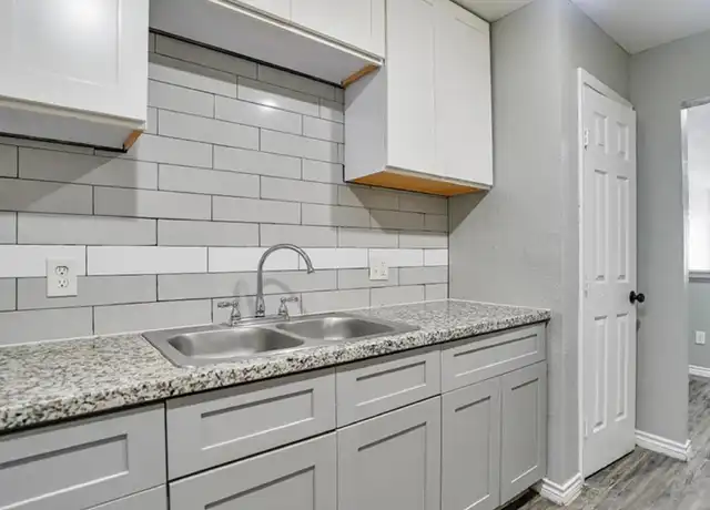 Property at 5117 Lavender St Unit 5149, Houston, TX, 77026, 2 beds, 1 bath, [object Object]