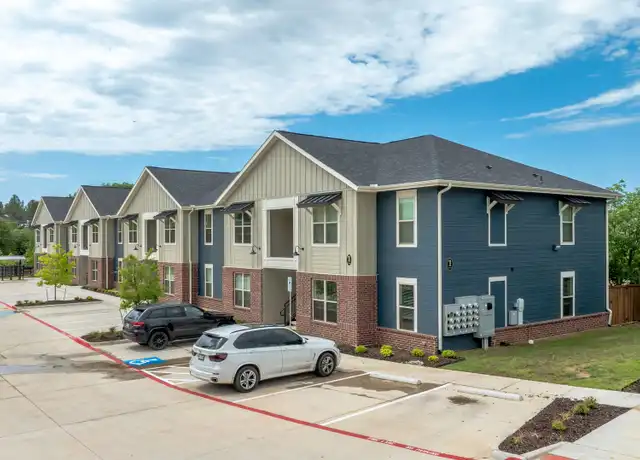 Property at 1599 Mingo Rd Unit 2000, Denton, TX, 76209, 1 bed, 1 bath, [object Object]
