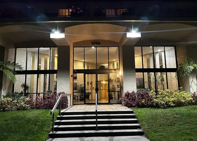 Property at 2700 E Panorama Dr #208, Signal Hill, CA, 90755, 3 beds, 2 baths, [object Object]