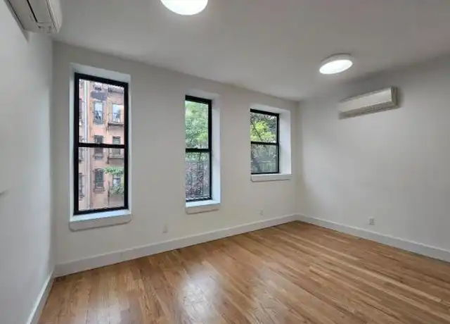 Property at 322 E 93rd St, New York, NY, 10128, 1 bed, 1 bath, [object Object]