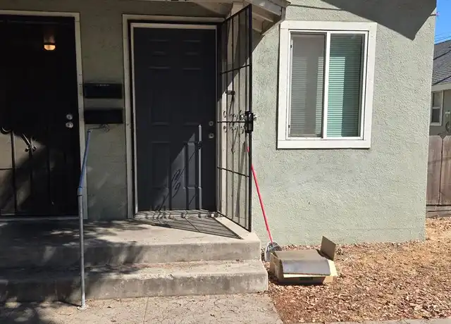 Property at 624 J St, Modesto, CA, 95354, 0 beds, 1 bath, [object Object]