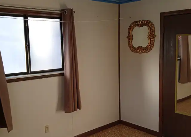 Property at 2917 W Colorado Ave, Colorado Springs, CO, 80904, 1 bed, 1 bath, [object Object]