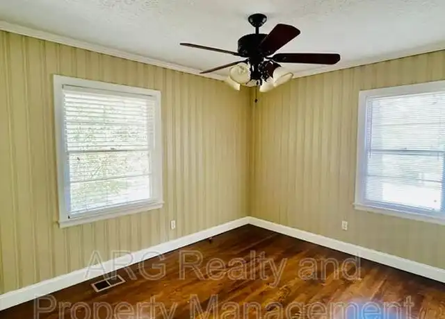 Property at 2069 Arlington Ave NE Unit A, Atlanta, GA, 30324, 2 beds, 1 bath, [object Object]