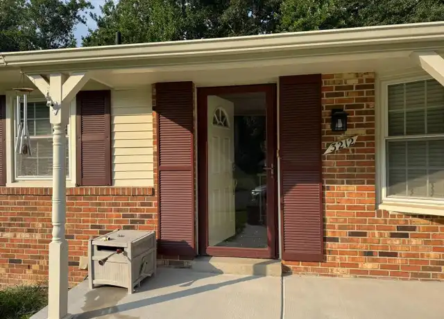 Property at 3212 Manitoba Dr, Woodbridge, VA, 22192, 4 beds, 3 baths, [object Object]