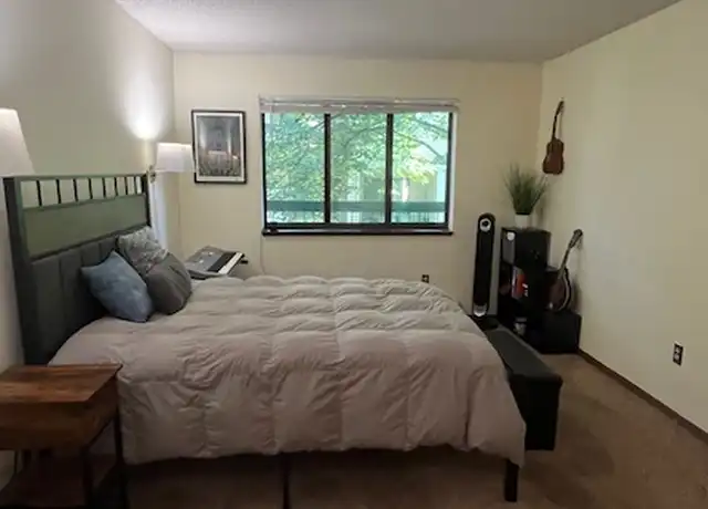 Property at 7610 York Ave S #3204, Minneapolis, MN, 55435, 2 beds, 1 bath, [object Object]