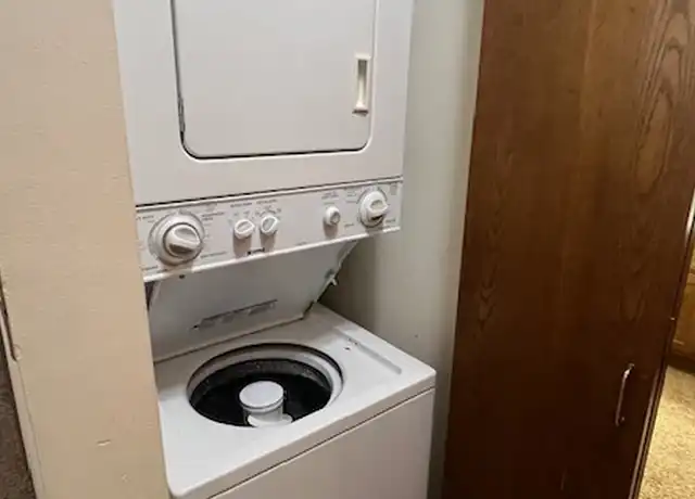 Property at 7610 York Ave S #3204, Minneapolis, MN, 55435, 2 beds, 1 bath, [object Object]