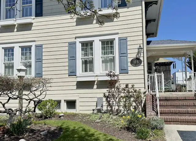 Property at 17 S Derby Ave Unit August 1 Labor Day, Ventnor City, NJ, 08406, 4 beds, 3 baths, [object Object]
