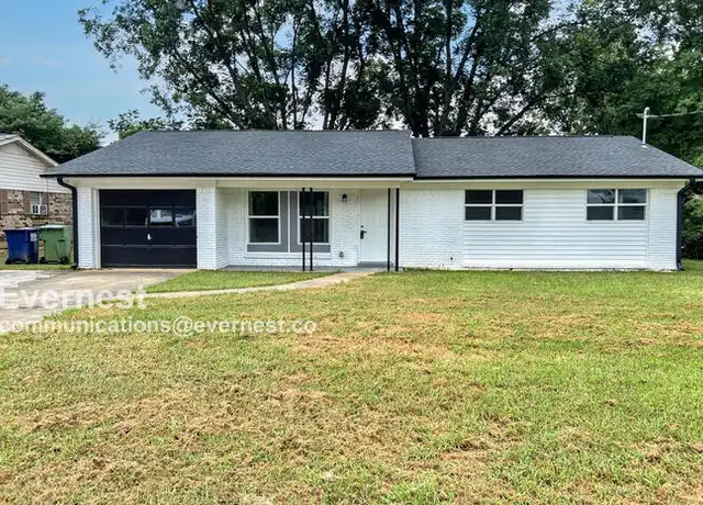 Property at 3302 Village Dr SW, Huntsville, AL, 35805, 3 beds, 2 baths, [object Object]