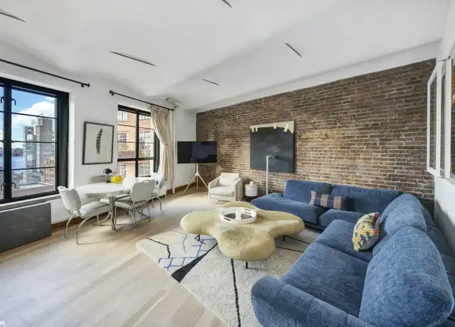 Property at 720 Greenwich St Unit 9D, New York, NY, 10014, 1 bed, 1 bath, [object Object]