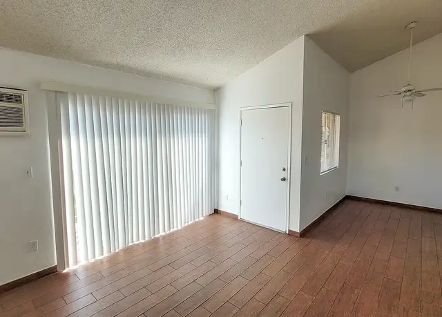 Photo of 14105 Leffingwell Rd, Whittier, CA 90604