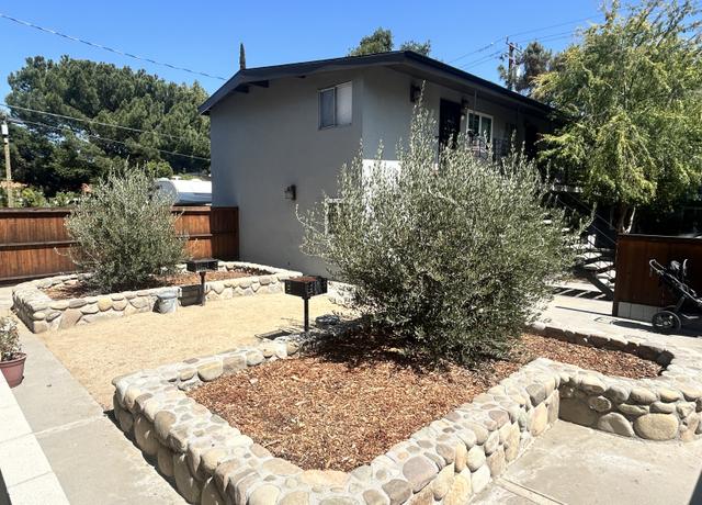 Photo of 305 N Signal St Unit 6, Ojai, CA 93023
