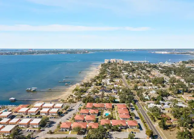 Property at 2100 W Beach Dr, Panama City, FL, 32401, 2 beds, 1 bath, [object Object]