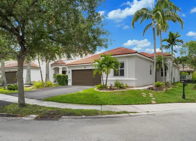 Property at 1909 Cedar Ct, Weston, FL, 33327, 4 beds, 2.5 baths, [object Object]