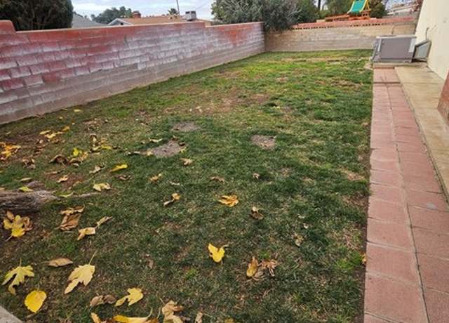 Photo of 35555 Mountain View St, Yucaipa, CA 92399