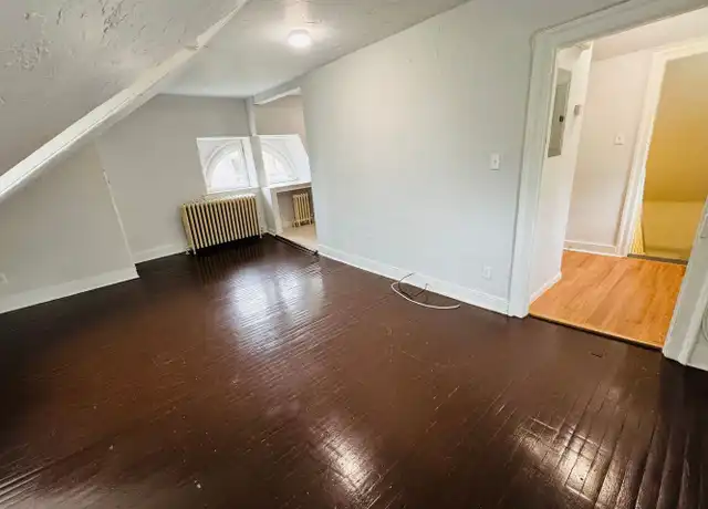 Property at 233 W Queen Ln Unit 5 studio, Philadelphia, PA, 19144, 1 bed, 1 bath, [object Object]