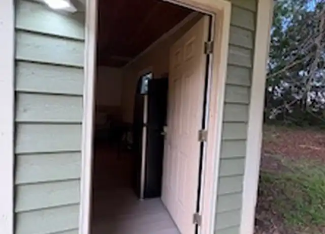 Property at 1211 Tarrant Rd, Greensboro, NC, 27409, 0 beds, 1 bath, [object Object]