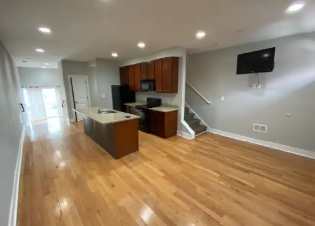 Property at 335 Cantrell St, Philadelphia, PA, 19148, 3 beds, 1.5 baths, [object Object]