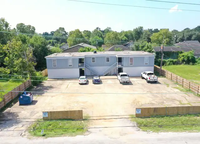 Property at 640 E Pipkin St Unit 2, Beaumont, TX, 77705, 2 beds, 1 bath, [object Object]
