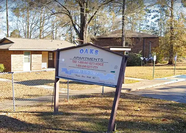 Property at 1222 E 5th Ave Unit 102, Oakdale, LA, 71463, 2 beds, 1 bath, [object Object]