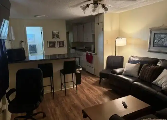 Property at 140 Orlando Dr Unit 1, Metairie, LA, 70003, 1 bed, 1 bath, [object Object]