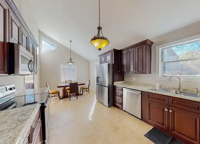 Property at 305 Southfork Ct, Woodstock, GA, 30189, 1 bed, 1 bath, [object Object]