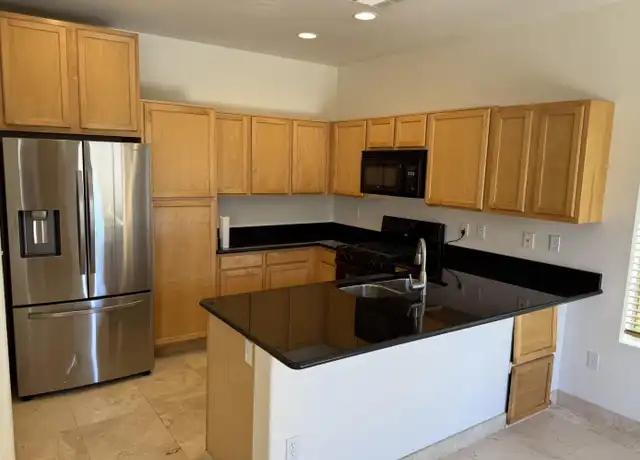 Property at 21815 N 40th Pl, Phoenix, AZ, 85050, 3 beds, 2.5 baths, [object Object]