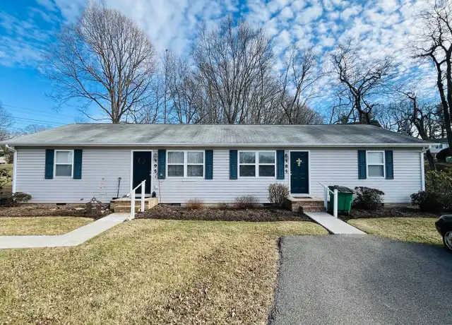 Property at 400 Harman Cir Unit 485, Christiansburg, VA, 24073, 2 beds, 1 bath, [object Object]