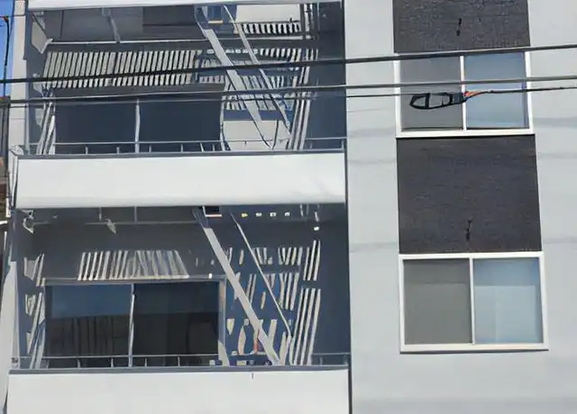 Property at 1726 Anza St Unit 04, San Francisco, CA, 94118, 2 beds, 1 bath, [object Object]