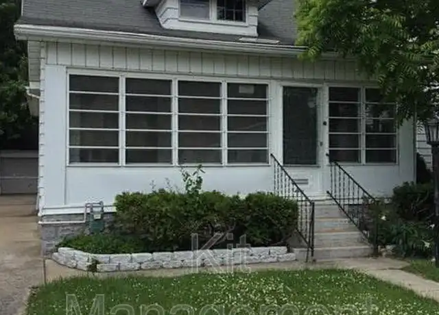 Property at 4431 Commonwealth Ave, Toledo, OH, 43612, 3 beds, 2 baths, [object Object]