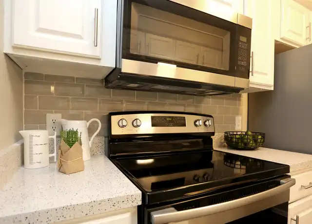 Property at 14506 Marsh Ln Unit 1302, Addison, TX, 75001, 2 beds, 1 bath, [object Object]