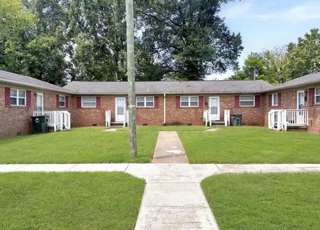 Property at 1002 Martin Luther King Jr Dr, Greensboro, NC, 27406, 2 beds, 1 bath, [object Object]