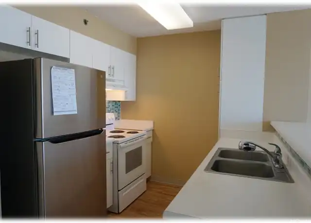 Property at 3009 Ala Makahala Pl #1008, Honolulu, HI, 96818, 1 bed, 1 bath, [object Object]