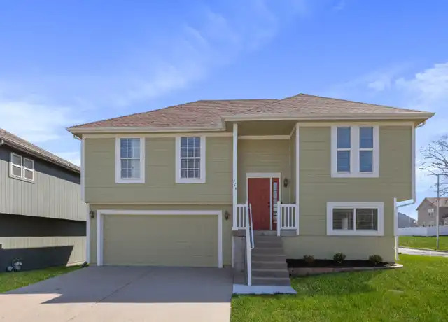 Property at 724 E 125th St, Kansas City, MO, 64146, 3 beds, 2.5 baths, [object Object]